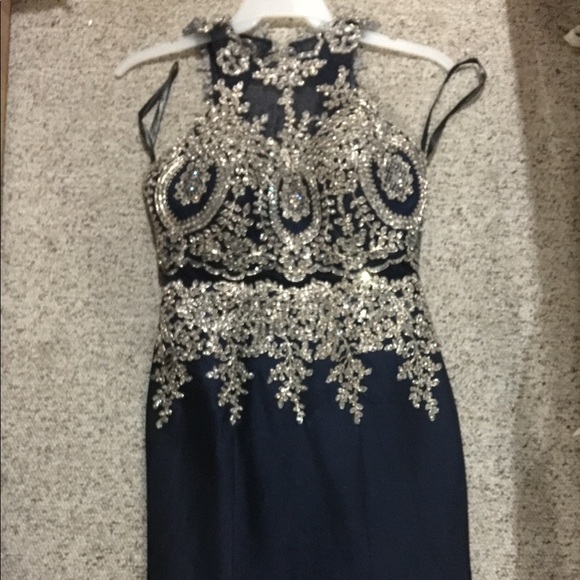 Formal Graduation Prom dress - Picture 6 of 6